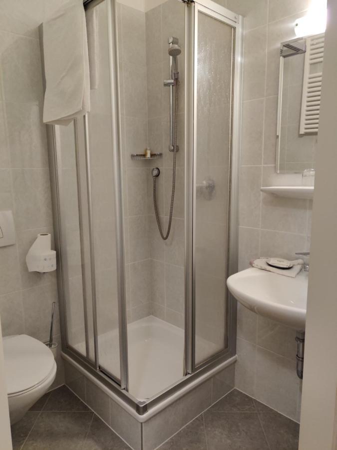 Garni Maria Otel Vahrn Dış mekan fotoğraf